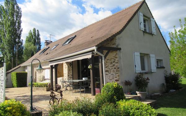 Maison à vendre    5 pièces •  Saint-Yrieix-la-Perche