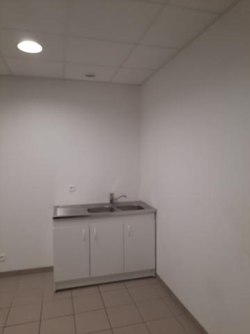 A LOUER - 400 m² - Local d'activité - LES SORINIERES