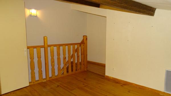MAISON DE VILLAGE A VILLEGAILHENC AVEC GARAGE