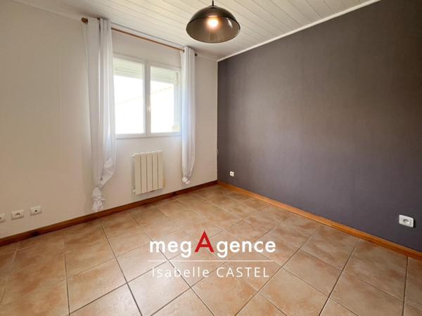 Maison à SABLES D OLONNE, 85180 - 8 pièces 188m²