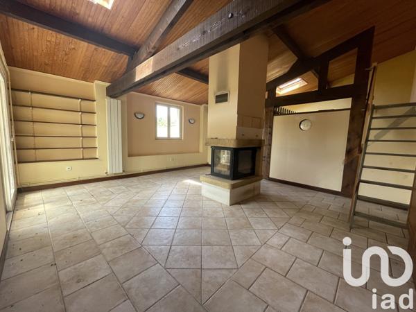 Maison 6 pièces de 147 m² à Marboué (28200)
