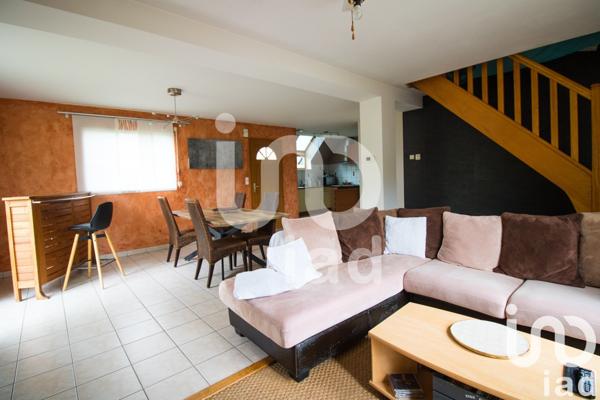 Maison 5 pièces de 98 m² à Janzé (35150)