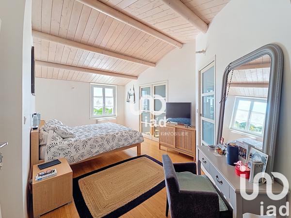 Maison à vendre 9 pièces 203 m² Saint-Pierre-d'Oléron