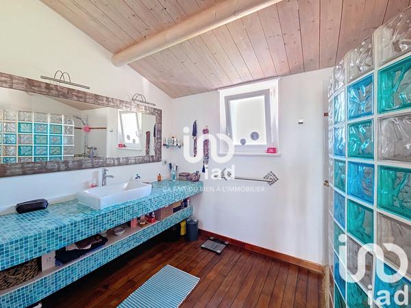 Maison à vendre 9 pièces 203 m² Saint-Pierre-d'Oléron
