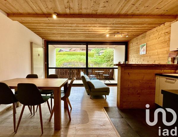 Appartement 1 pièce de 25 m² à Arâches-la-Frasse (74300)