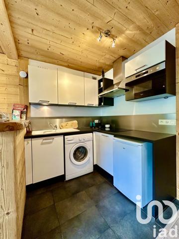 Appartement 1 pièce de 25 m² à Arâches-la-Frasse (74300)