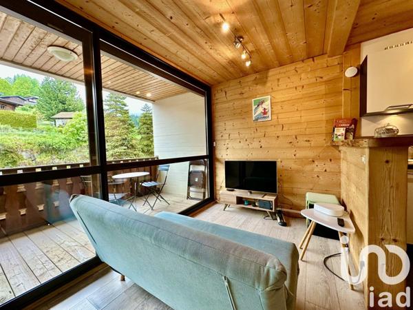 Appartement 1 pièce de 25 m² à Arâches-la-Frasse (74300)