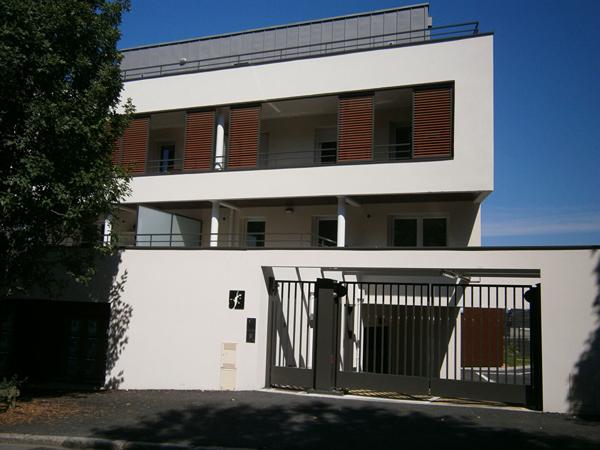 LOCATION APPARTEMENT TYPE 3 proche GARE,  
49 angers