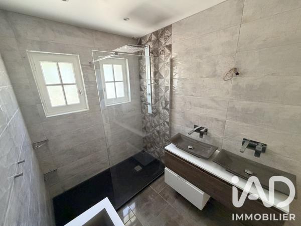 Maison à vendre 5 pièces 130 m² Carqueiranne