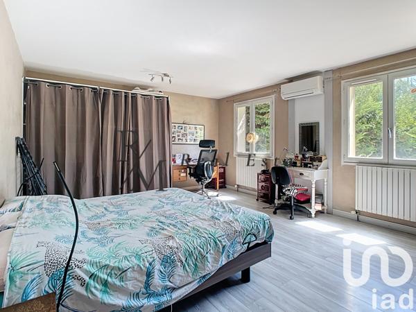 Maison à vendre 12 pièces 330 m² Rognes