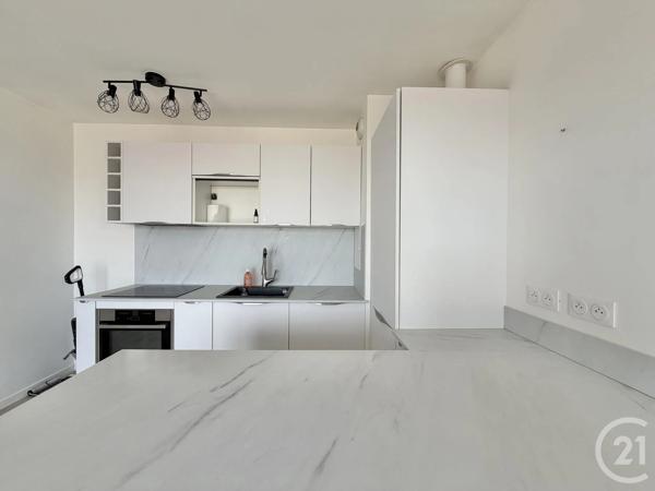 Appartement F4 à vendre  4 pièces - 80 m 2   MONTMAGNY  - 95