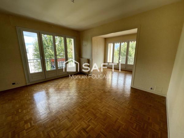 DIJON Centre ville - cité gastronomique. - Appartement 3 pièces de 78 m2 - Balcon - Place de stationnement