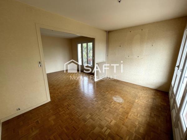 DIJON Centre ville - cité gastronomique. - Appartement 3 pièces de 78 m2 - Balcon - Place de stationnement