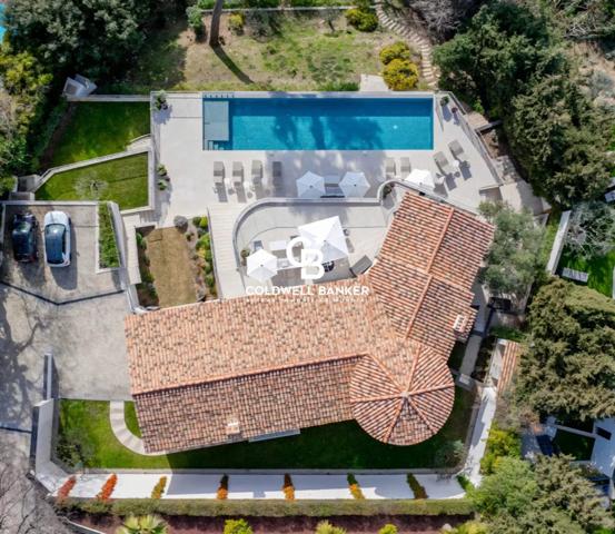 Propriété 9 pièces à vendre Cannes - 06400 / Réf: 85997967