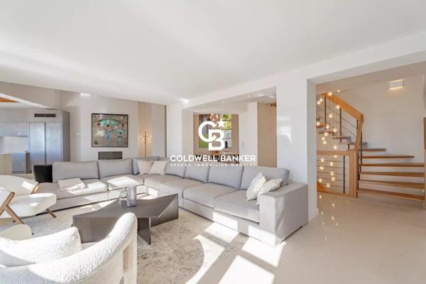 Propriété 9 pièces à vendre Cannes - 06400 / Réf: 85997967