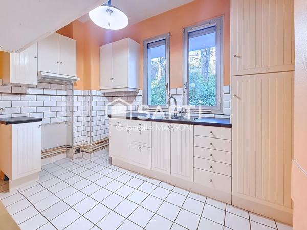 Appartement avec cave à 5min du RER B