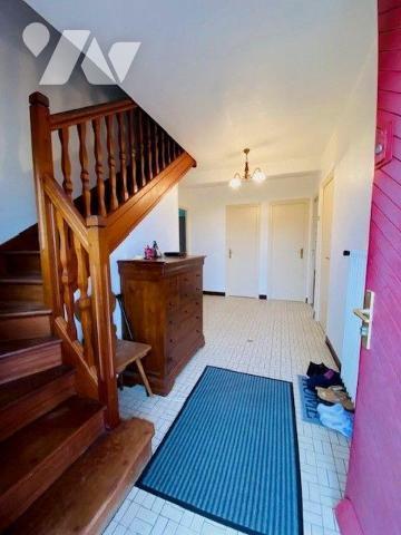 Maison à Vendre à Saint-Quay-Perros (22700) en Côtes-d'Armor (22) d'une surface habitable de 91...