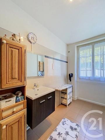 Appartement F3 à vendre  3 pièces - 79,45 m 2   ST PIERRE LES NEMOURS  - 77