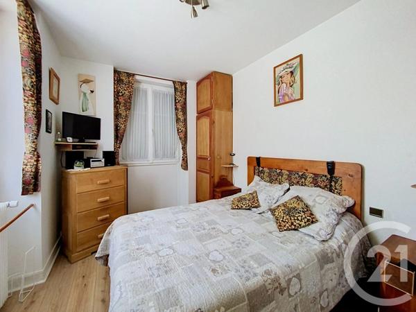Appartement F3 à vendre  3 pièces - 79,45 m 2   ST PIERRE LES NEMOURS  - 77