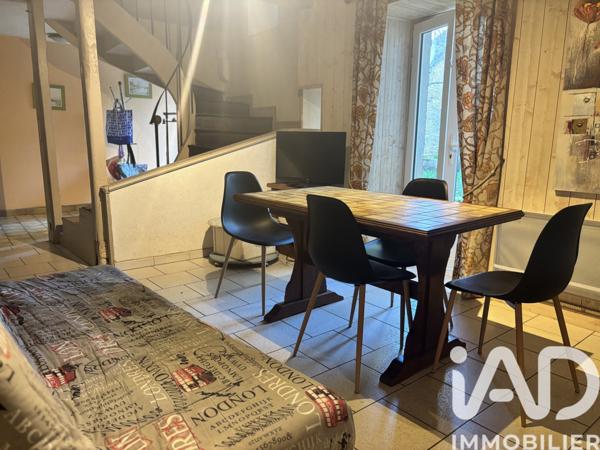 Location maison 5 pièces 110 m² Savignac-les-Églises