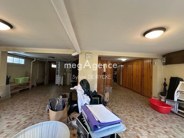 Maison à PARON, 89100 - 11 pièces 190m²