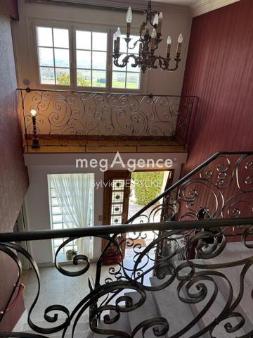 Maison à PARON, 89100 - 11 pièces 190m²