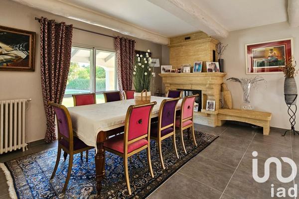 Maison à vendre 9 pièces 220 m² Arles
