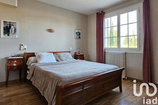 Maison à vendre 9 pièces 220 m² Arles