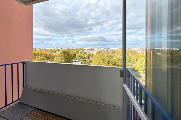 Appartement lumineux avec vue panoramique à Amiens, Parc Saint-Pierre