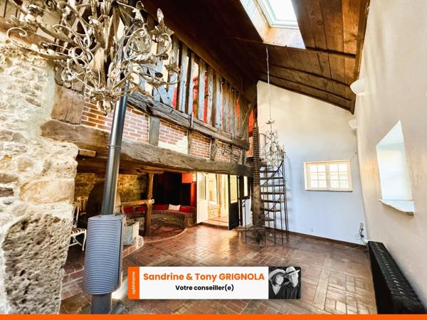 MAISON À COLOMBAGES AVEC DÉPENDANCE - JARDIN CLOS - TERRAIN D'ENVIRON 6500m² -SAINT-DENIS-DE-MAILLOC (14100)