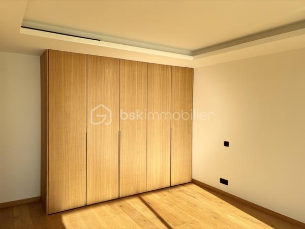 Maison contemporaine de 262,49 m²