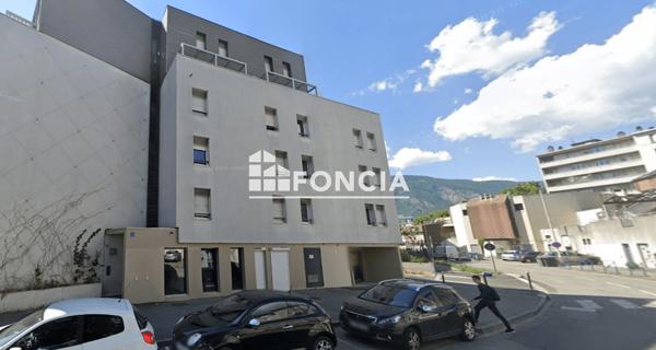 Location Studio 20 m² - Grenoble 38100