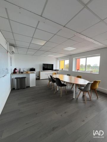 Location bureaux 98 m² Essarts-en-Bocage