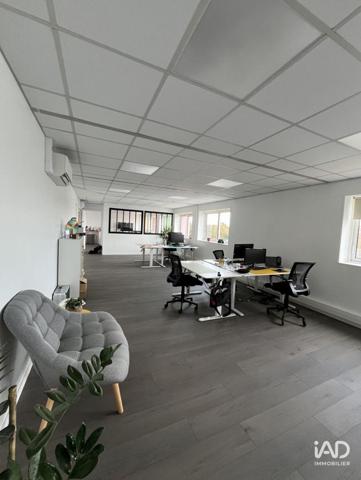 Location bureaux 98 m² Essarts-en-Bocage
