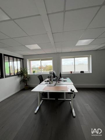 Location bureaux 98 m² Essarts-en-Bocage