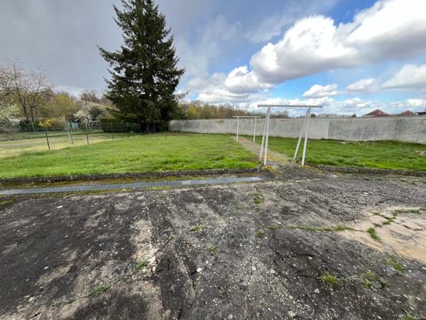 Maison individuelle constituée de 3 appartements