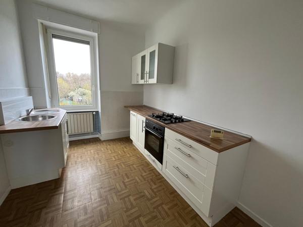 Maison individuelle constituée de 3 appartements