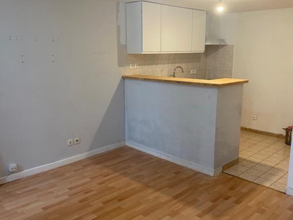 Location Appartement 3 pièces Marseille 15ème arrondissement (13015) - Marseille 15eme