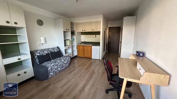 Appartement à louer 1 pièce 22.42m² Illzach (68110)