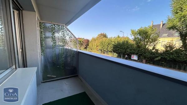 Appartement à louer 1 pièce 22.42m² Illzach (68110)
