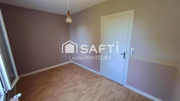 Maison 3 chambres avec ascenseur et beau terrain arboré constructible