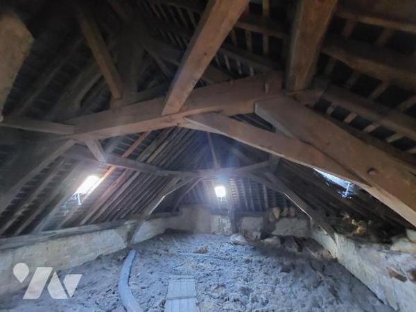 A VENDRE - MAISON - COSSE LE VIVIEN 