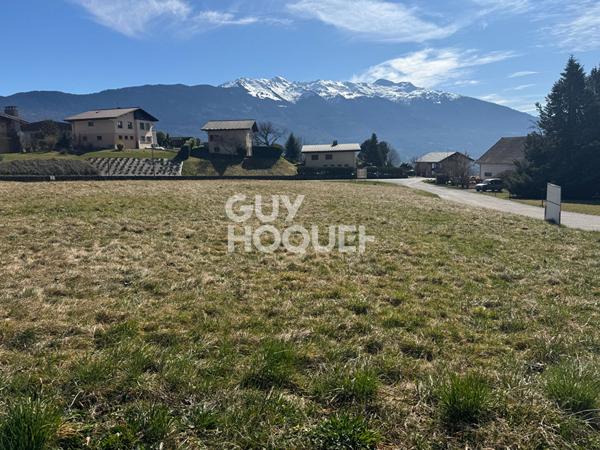 Terrain Mercury environ 3980 m2.