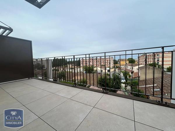 Appartement à louer 4 pièces 85.07m² Le Pontet (84130)