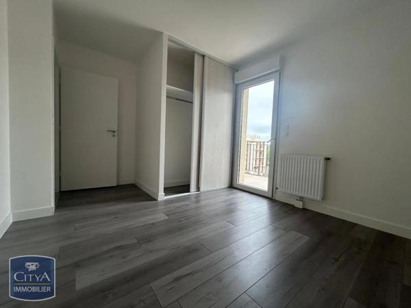 Appartement à louer 4 pièces 85.07m² Le Pontet (84130)