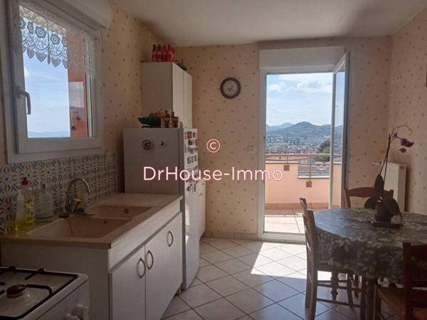 Appartement à vendre 4 pièces de 104 m²