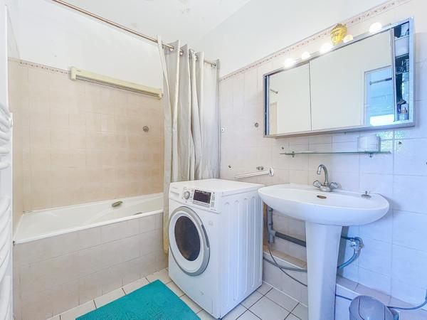 Appartement 2 pièces - 48 m² Exclusivité efficity