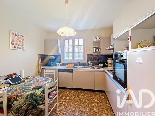 Maison à vendre 6 pièces 131 m² Saint-Fargeau-Ponthierry