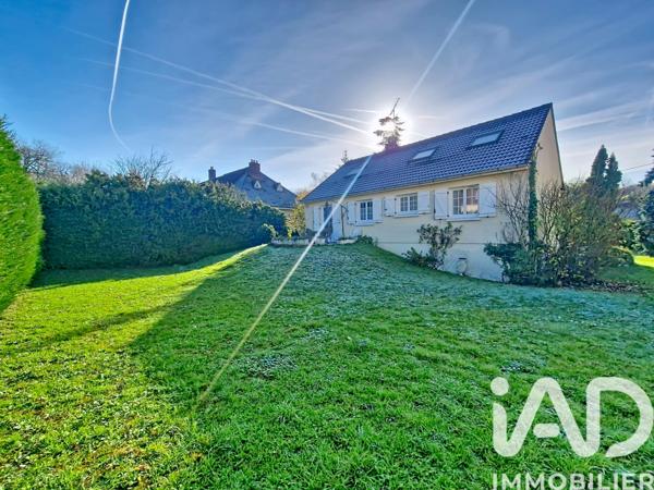 Maison à vendre 6 pièces 131 m² Saint-Fargeau-Ponthierry