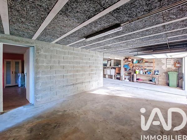 Maison à vendre 6 pièces 131 m² Saint-Fargeau-Ponthierry